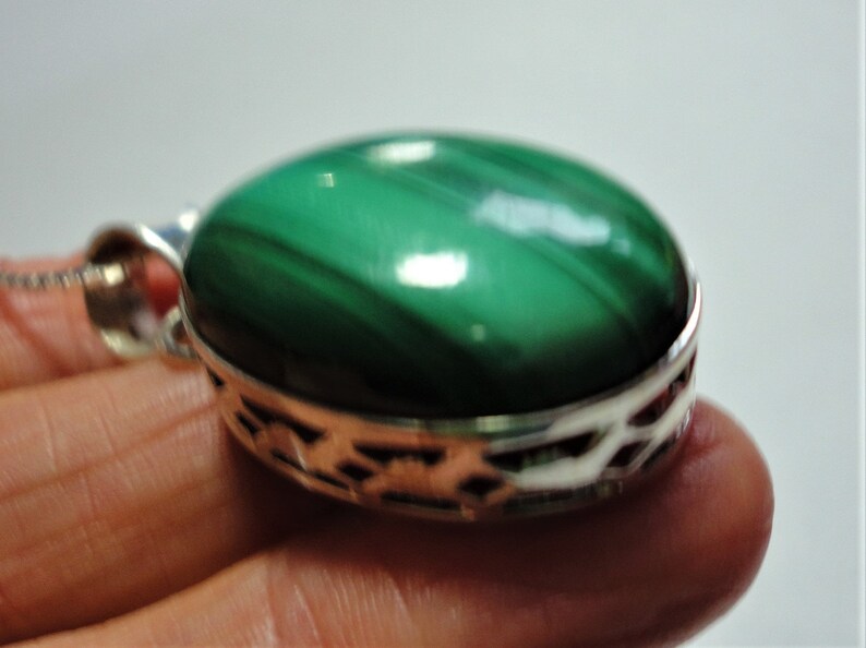 w 20 Sterling Box Chain Malachite Pendant with a Natural Banded Kelly Green Malachite Cabochon Pendant in a Sterling Filigree Setting
