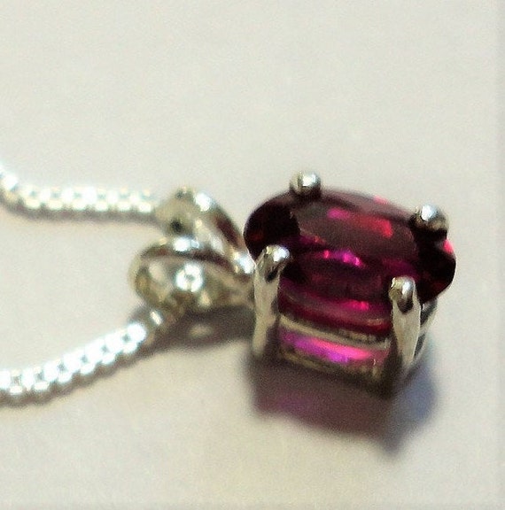 Ruby Pendant with a Vintage Faceted Ruby Jewel Se… - image 4