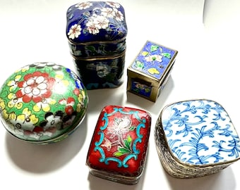 Antique Chinese Cloisonne Box Collection, Lot of 5, Vintage 1930s Floral Cloisonne Trinket Boxes, Pill Boxes, 1 Antique Porcelain Box