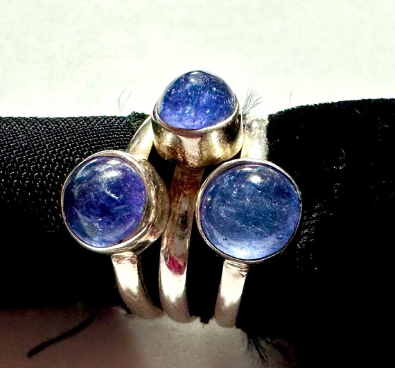 Tanzanite Ring Features 3 Vintage Genuine Blue Vi… - image 5