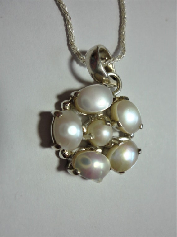 Pearl Pendant is a Vintage Genuine Freshwater Cul… - image 9
