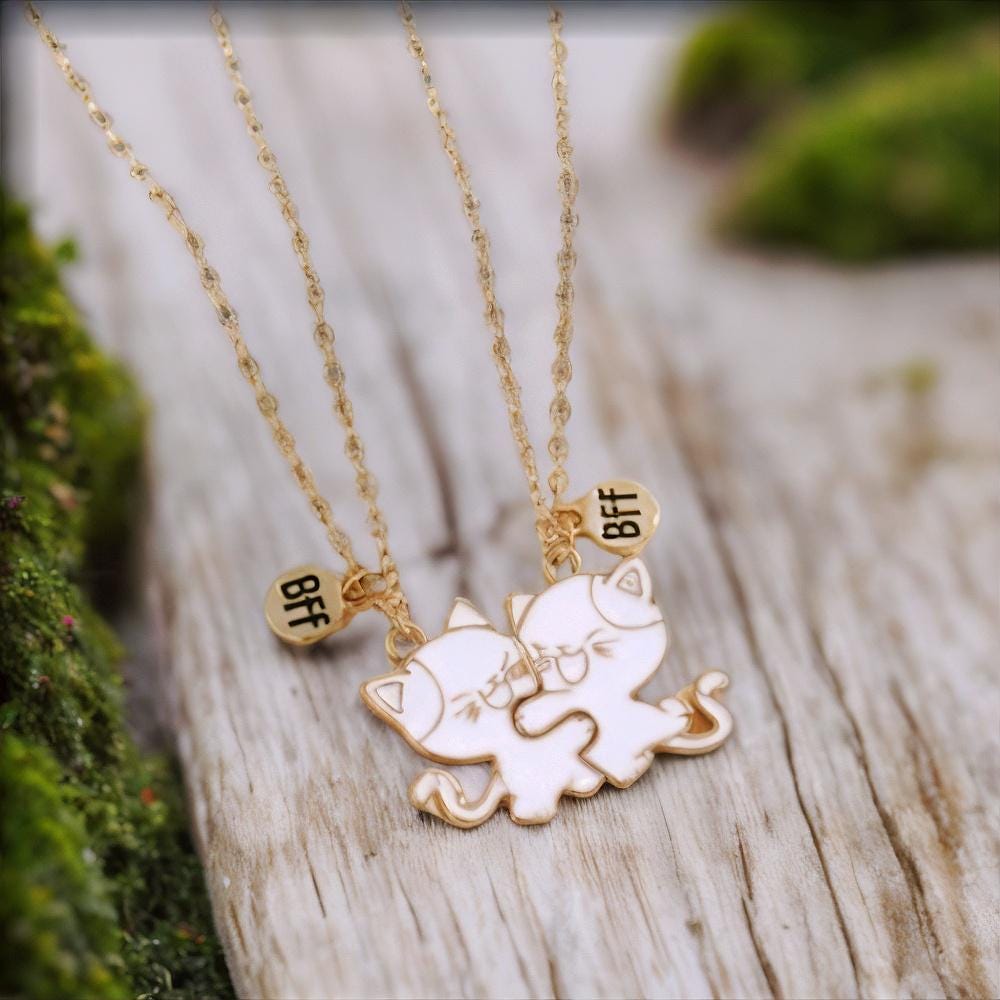 Hugging Kittens BFF Necklaces: Matching Cat Pendants, Set of 2 - Etsy