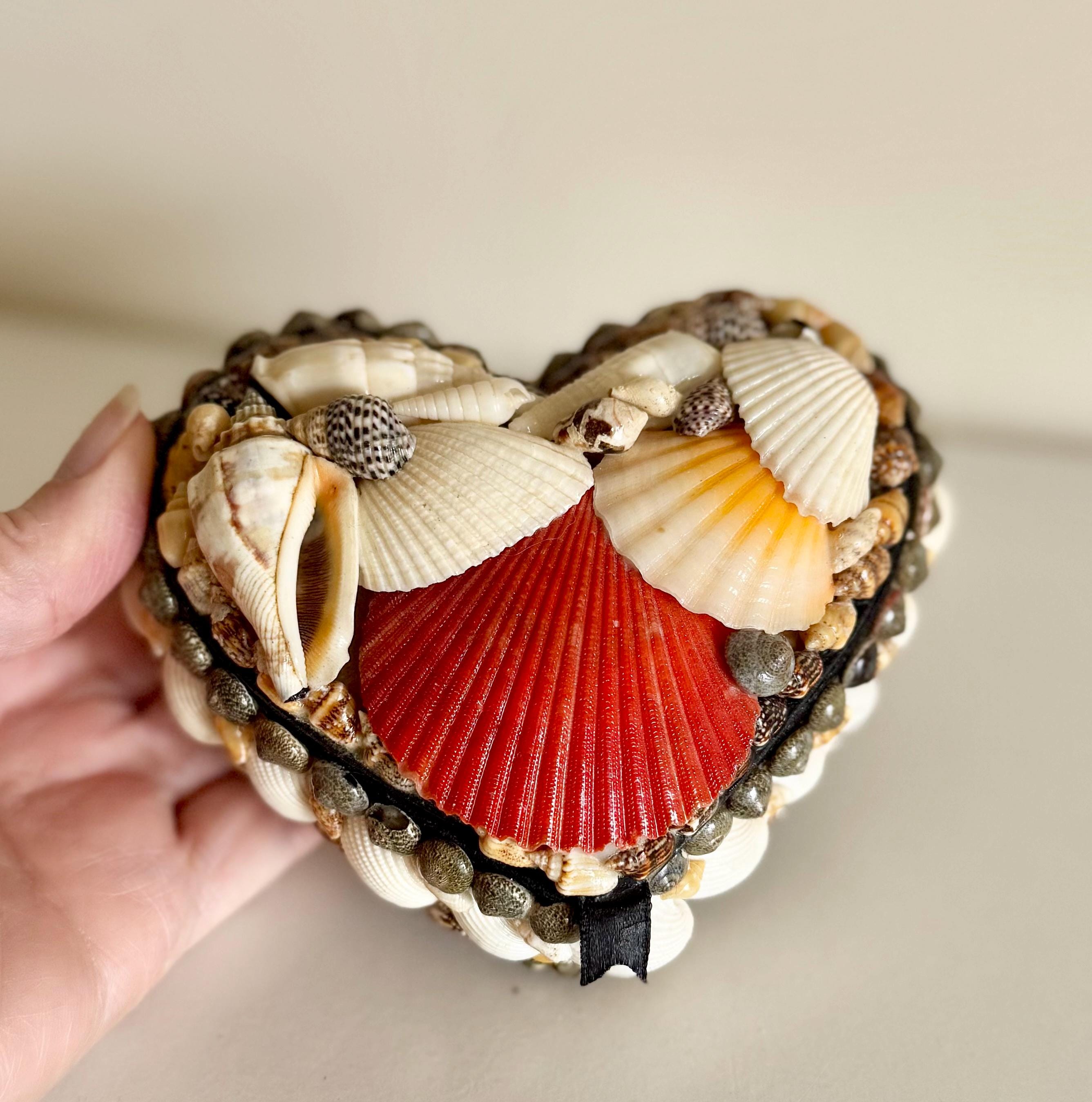 Embroidered Heart Bangladash Jewelry Box With Shell Hair Tie Vintage Set Heart Shaped Red Velvet Pearl Jewelry Box | Local Eclectic  main image 4