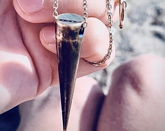 Cone necklace, Spike Necklace, Spiked necklace, Dagger Necklace, Needle Necklace, Minimal spiked necklace, Golden dagger pendant