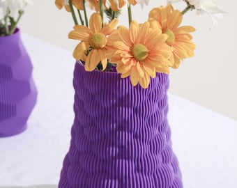 Berry Flower Vase Modern Ribbed Vase Decorative Floral Vase Minimalist Home Decor Unique Gift Desk, Shelf & Table Centerpiece