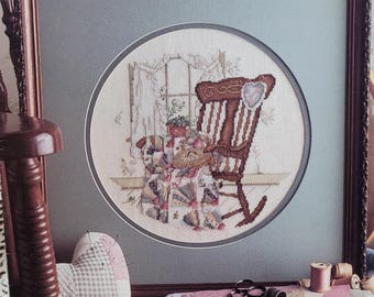 The Quilter 826 Paula Vaughan Leisure Arts Needlewoman Counted Cross Stitch Chart ca 1989