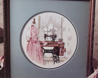 The Seamstress 825 Paula Vaughan Leisure Arts Needlewoman Counted Cross Stitch Chart ca 1989