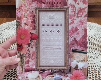 Heirloom Whitework Sampler Book 19 Designed by Linda Driskell