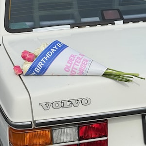 Geburtstagsstrauß Wrap I Blumenstrauß Wrap I Trendy Geburtstagsgeschenk I Geburtstagsgeschenk für Sie I Personalisiertes Geburtstagsgeschenk I Süßes Geburtstagsgeschenk