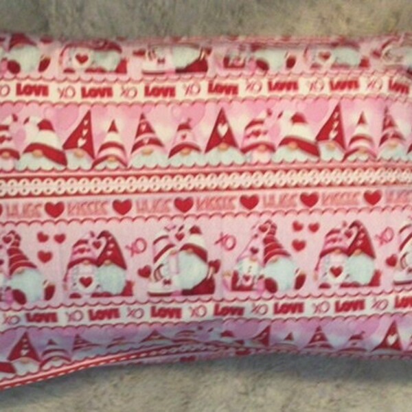 Love Gnome (Stripe) Valentine Pillowcase Queen