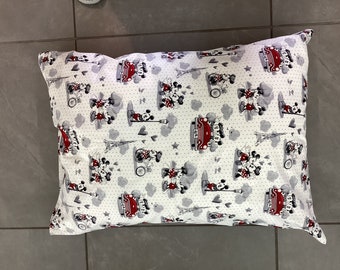 Mickey and Minnie Eiffel Tower Valentine Pillowcase - Standard