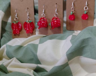 Pendientes de juego de té de fresa