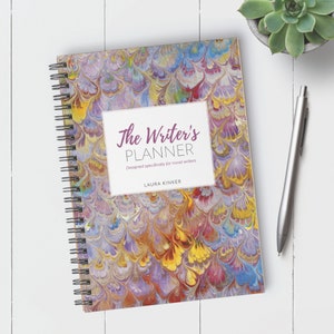 Agenda para escritores Golden Swirl / Carta / Encuadernación en espiral / Sin fecha / Perfecta para escritores de novelas y desarrollo de novelas