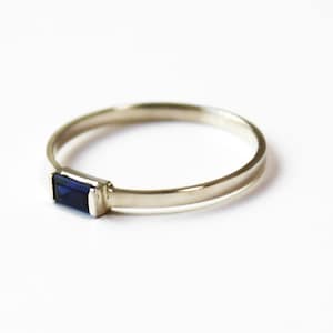 Blue Sapphire Baguette Ring 14K white or yellow gold image 3