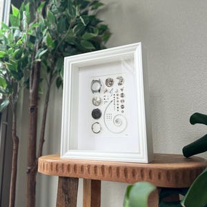 Vintage Watch Wall Art Gifts – Unique Handcrafted Wall Decor from Vintage Watch Parts