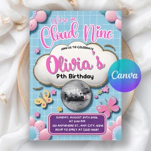 Könnte beinhalten: Eine Geburtstagseinladung mit hellblauem Hintergrund und einem Rastermuster. Die Einladung enthält den Text "We're on Cloud Nine" und "Olivia's 9th Birthday" in Rosa. Eine Discokugel und Schmetterlinge sind ebenfalls enthalten.