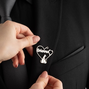 Custom Name Veterinarian Lapel Pin, Personalized Veterinarian Jacket Collar Pin, Gift For Pet Lovers, Gift For Veterinarian, Custom Vet Pin