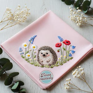 2 Style Custom Hedgehog and Wildflower Hand Embroidered Handkerchiefs Personalized Linen Floral Embroidered Wedding Hankie For Bridesmaid