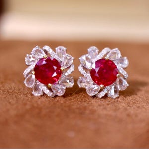 Natural earth mined Mozambique ruby stud earrings/Real halo Art Deco round ruby earrings in 18k solid white gold/Unique genuine ruby studs