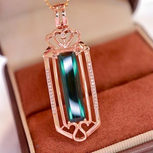 Colgante de turmalina natural con halo de diamantes único en oro rosa de 18 quilates/Collar de turmalina auténtica/Joyería fina personalizada hecha a mano/Joyería fina vintage
