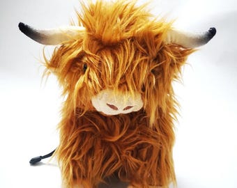 Highland Cow Chalk Bag: Fluffy Rock Climbing Gear