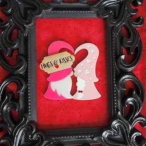 Acrylic Kissing Gnomes Brooch