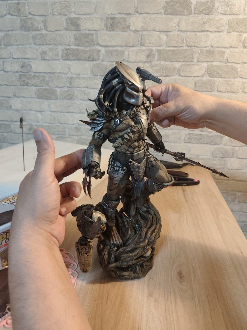 Resin collectible figurine - P - Movie Character - Carefully hand-painted - Made to order, 3D printed. image 2