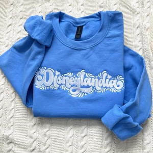 Disneylandia Embroidered Sweatshirt | Talavera Design | Custom Colors bild 1