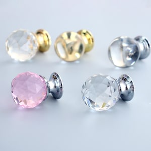 Clear Glass Drawer Knob – Round Crystal Cabinet Handle, Classic Decorative Pull for Furniture, Shiny Home Decor Accent