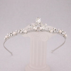 Zilveren parel en kristallen bruiloft tiara bruids tiara parel bruiloft zendspoel Parel bruiloft tiara kristallen bruiloft kroon eenvoudige bruids zendspoel