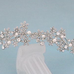 rose gold bridal hair band Ribbon Crystal headband Wedding hair jewelry headband Bridal tiara Headband Silver Wedding headband Tiara crown
