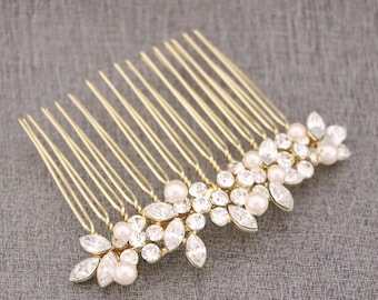 bridal hair comb rhinestone hair piece Pearl and Crystal bridal comb Bridesmaid hair comb Wedding side comb Small Bridal hair comb Hair clip