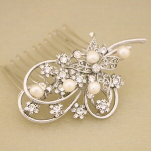 Bridal Hair Piece for Bun Crystal and Pearl Bridal Comb Silver Bridal headpiece Wedding hair comb Bridal hair accessories updo Wedding comb