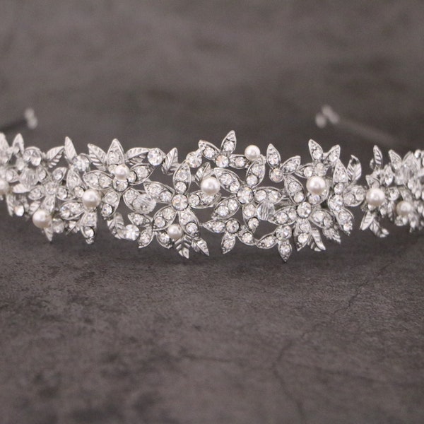 bridal rhinestone headband wedding headband pearl and Crystal Bridal headband simple bridal tiara Wedding hair headband Bridal hair jewelry