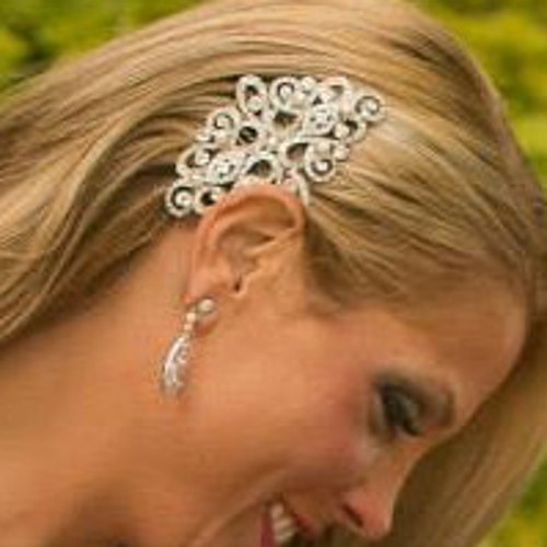 Pearl Bridal Comb,Rhinestone Comb,Bridal Comb Crystal,Wedding Hair Comb,Wedding Accessory,Bridal Headpiece,Pearl Comb,Hair jewelry Hair clip