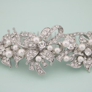 Crystal Bridal hair comb Silver Bridal hair comb Crystal hair comb Bridal hair piece Silver Bridal hair accessories Wedding Hair Accessories