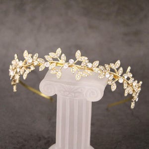 Floral Bridal Headband Crystal rhinestone wedding headband Gold Weding tiara Simple Bridal tiara Gold Headband Wedding hair piece headband
