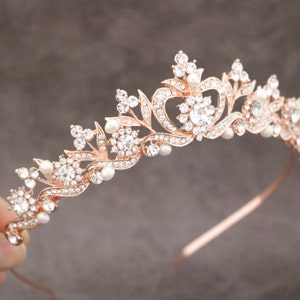 Bridal tiara Rose gold Simple Wedding tiara Pearl Tiara Crystal Tiara Rhinestone tiara Wedding hair Jewelry Tiara Bridal headband Tiara Boho Rose gold tone