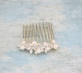 Bridal hair comb Gold Wedding hair piece Side bridal headpiece Bridesmaid hair comb Wedding hair accessories pearl side comb Bridal hairclip