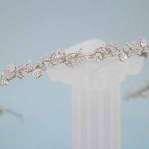 Silver Wedding headband Simple Bridal hair headband Rhinestone headband Crystal headband Bridal tiara headband Wedding tiara crown headband