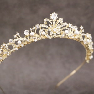 wedding tiara for bride Gold Wedding Pearl tiara Rhinestone headband tiara Rhinestone tiara Boho hair piece tiara Bridal tiara Simple tiara