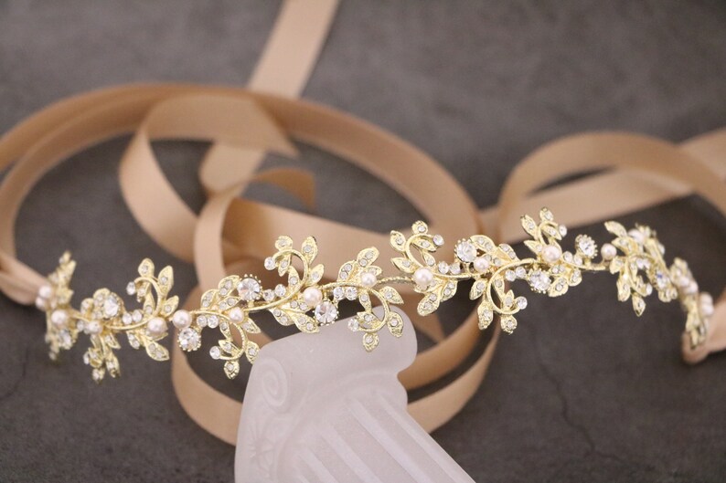 Pearl headband Wedding tiara gold Crystal Wedding headband bridal headband crown bridal rhinestone headband floral wedding head piece Boho