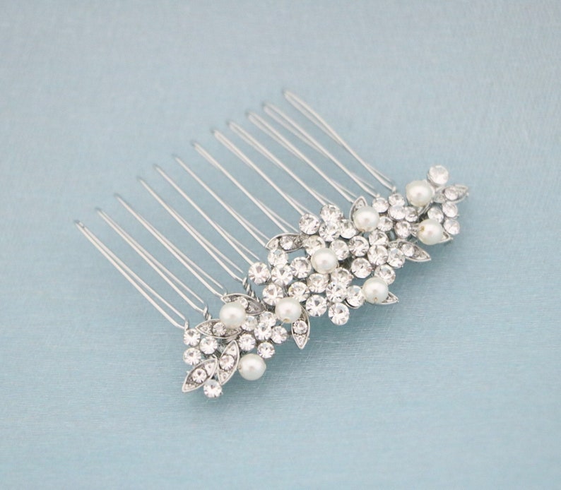 Silver Wedding hair comb Rhinestone hair comb Side Wedding comb Crystal hair piece hair comb Pearl hair jewelry Wedding hair bling Headpiece image 1