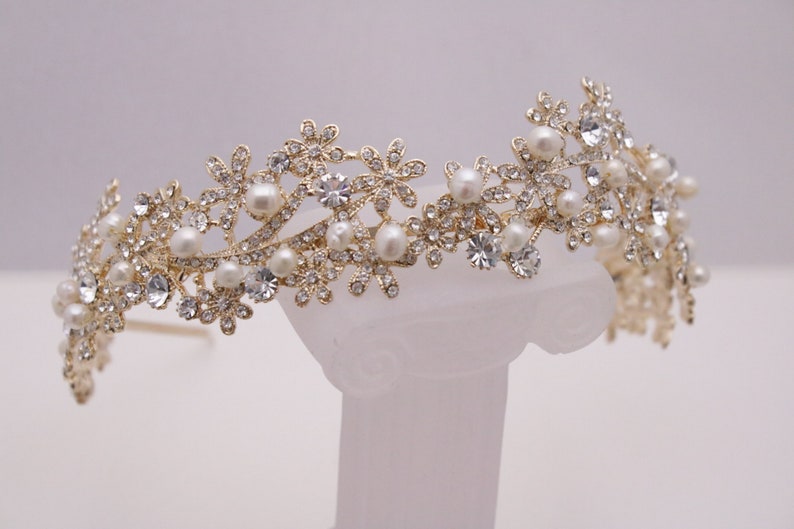 Crystal and Pearl headband Simple Wedding headband Bridal hair tiara Rhinestone headband Crystal hair band Wedding tiara Bridal hair tiara Gold tone