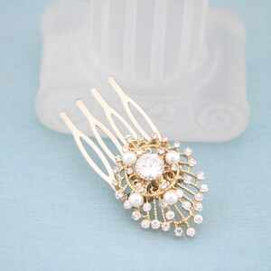 Gold veil com Rose gold Wedding hair comb Pearl Bridal hair comb Bridesmaid headpiece Wedding comb  Silver Wedding hair piece bridal comb