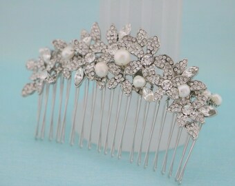 Wedding hair comb Pearl side comb Silver Wedding hair piece Bridal hair accessories floral Wedding hair bling Wedding hair jewelry Bridal