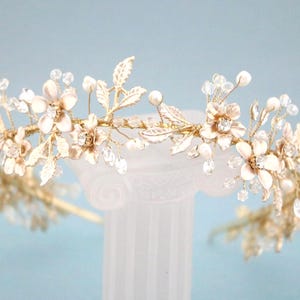 Tiara de cabelo dourada para casamento, acessório de cabelo com pérolas e cristais, tiara de noiva