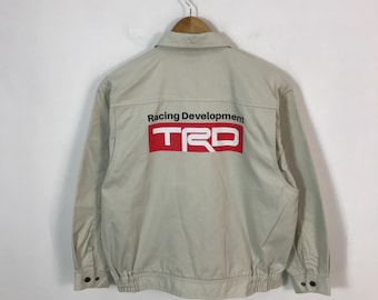 TRD トヨタモータースポーツ　ジャンパー 新品☆トヨタ TRD☆モータースポーツ ロゴ アウトドアスポーツ
