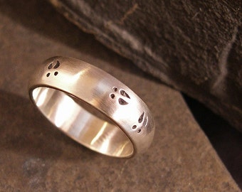 Deer Track Wedding Band,Nature Ring, Buck Track wedding Band Nature Ring, 6mm, Sterling silver
