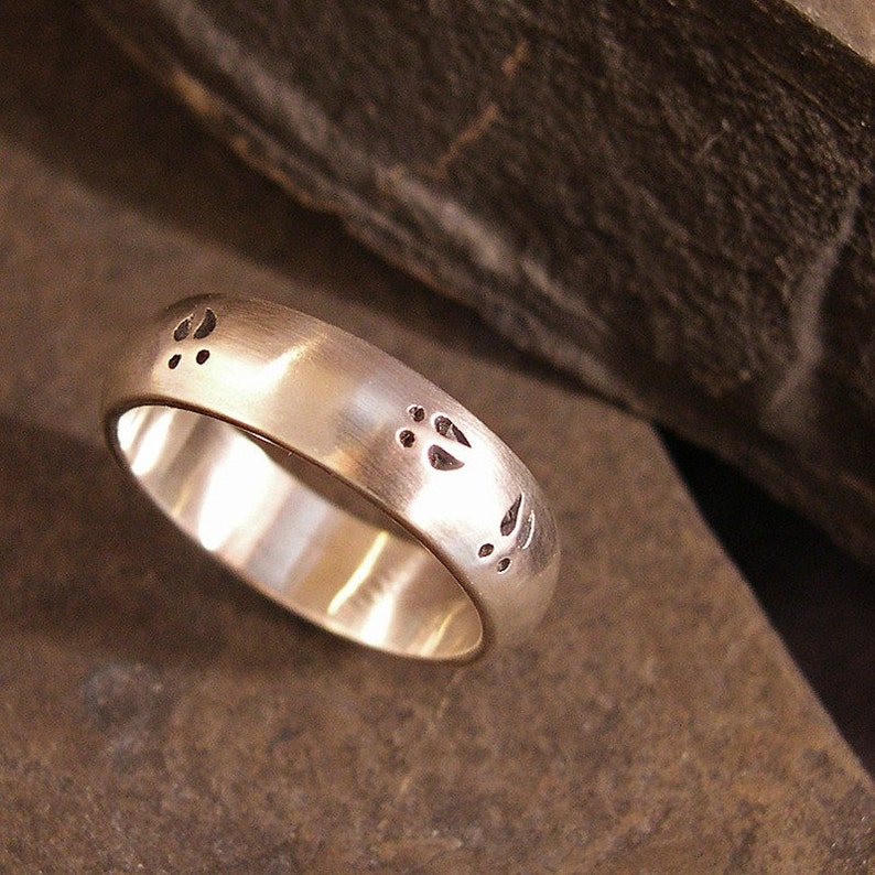 Deer Track Wedding Band,Nature Ring, Buck Track wedding Band Nature Ring, 6mm, Sterling silver image 1